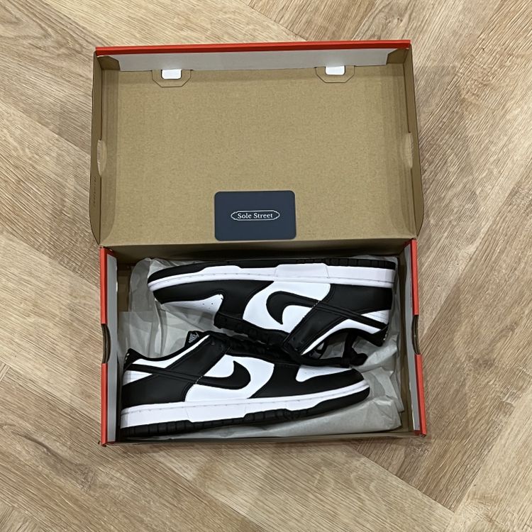 Nike Dunk Panda 7