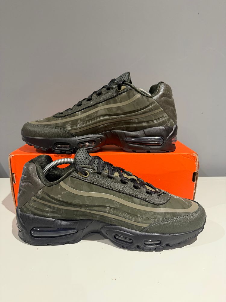 Immagine di Nike Air Max 95 SP WORKSOUT Olive Black UK 9  2