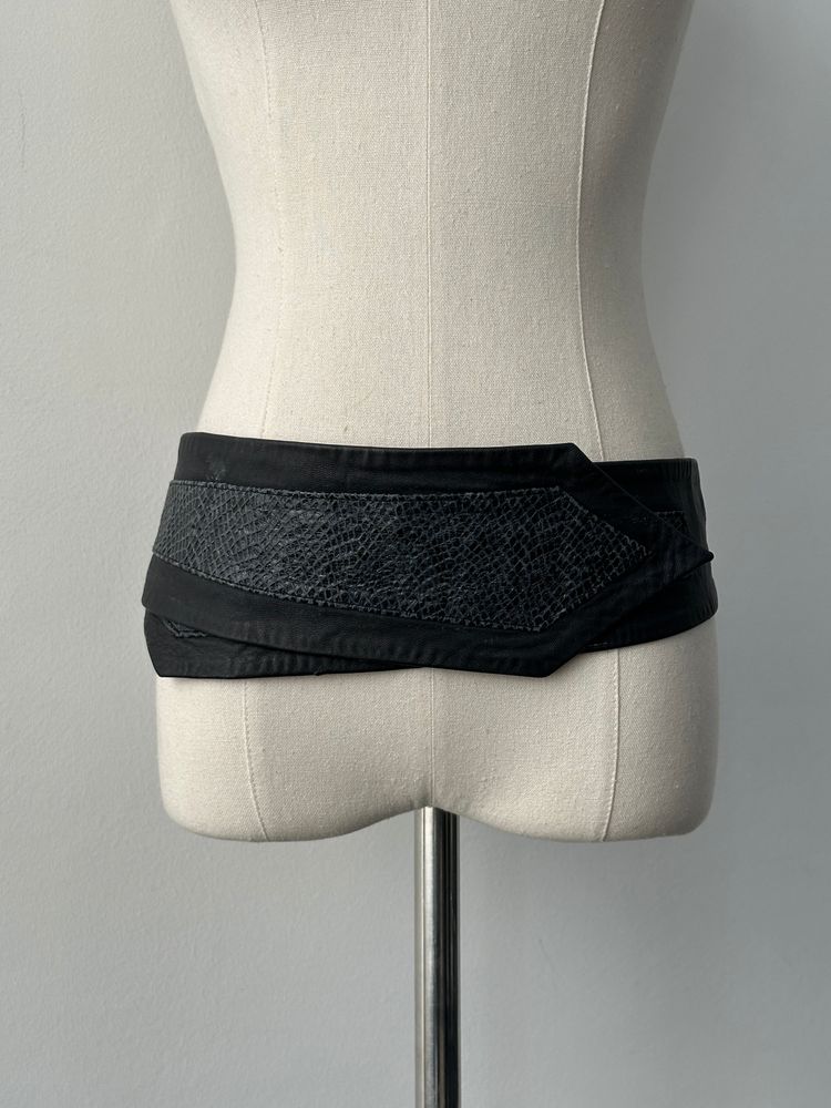 Valentino 1990s Leather Snakeskin Hip Belt - W30-32 image 1