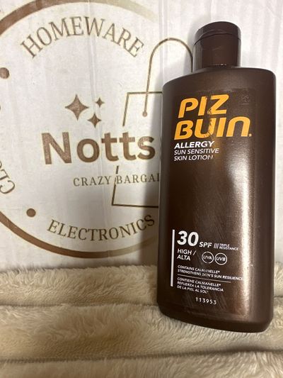 Piz Buin Allergy Sun Sensitive Skin Lotion Spf 30