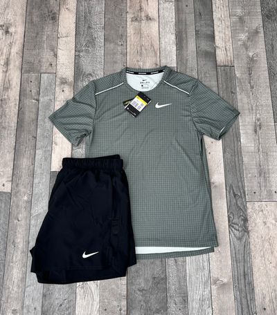 Nike Dri-Fit Miler T-shirt & Short Set - ‘Graphic Sage Print’ - Size Small