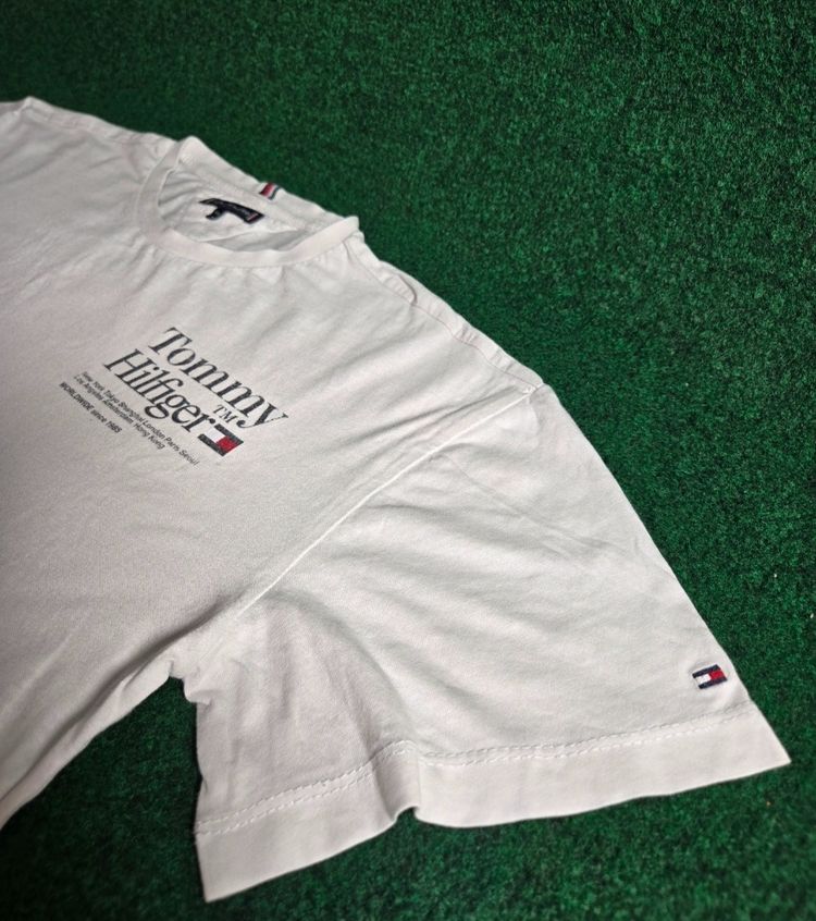 Tommy Hilfiger White T-Shirt