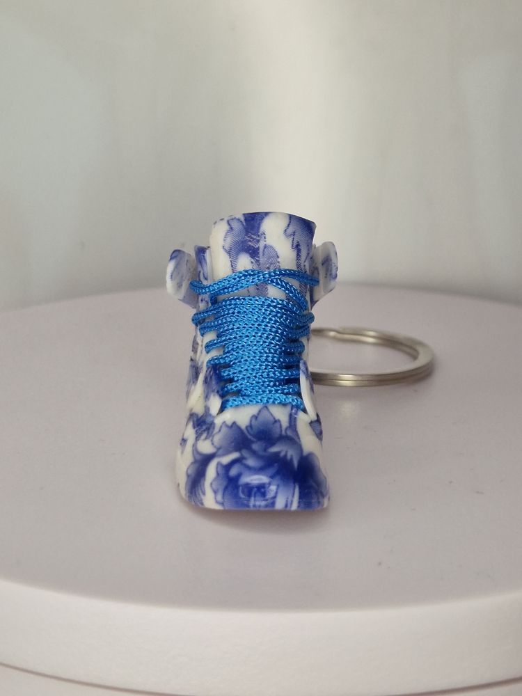 Miniature Sneaker Keychain 3