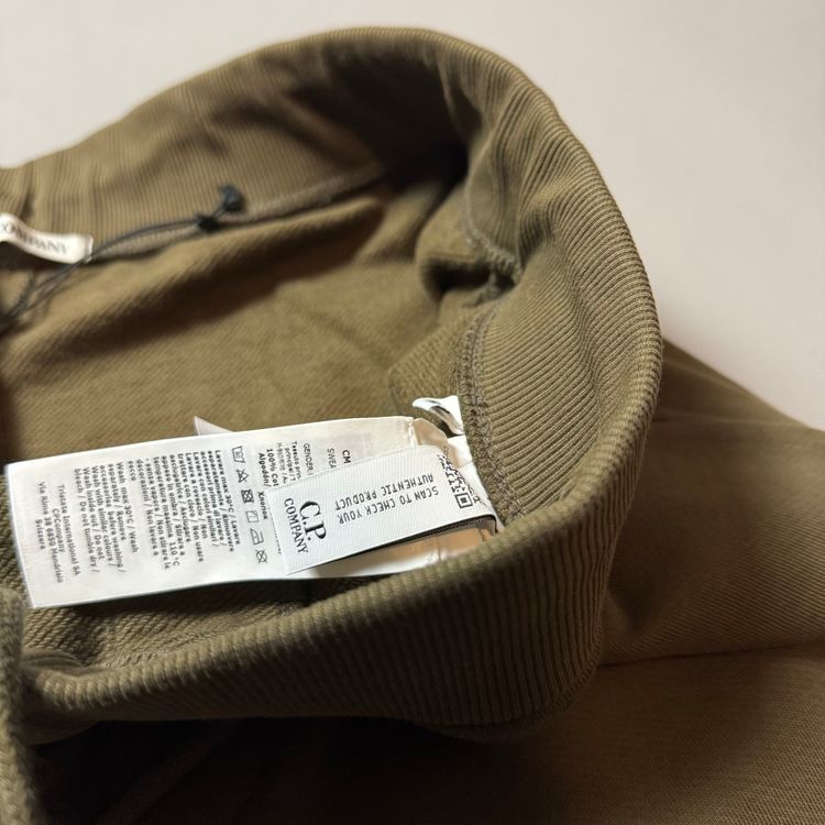 C.P Company Khaki Green Joggers - XL 5