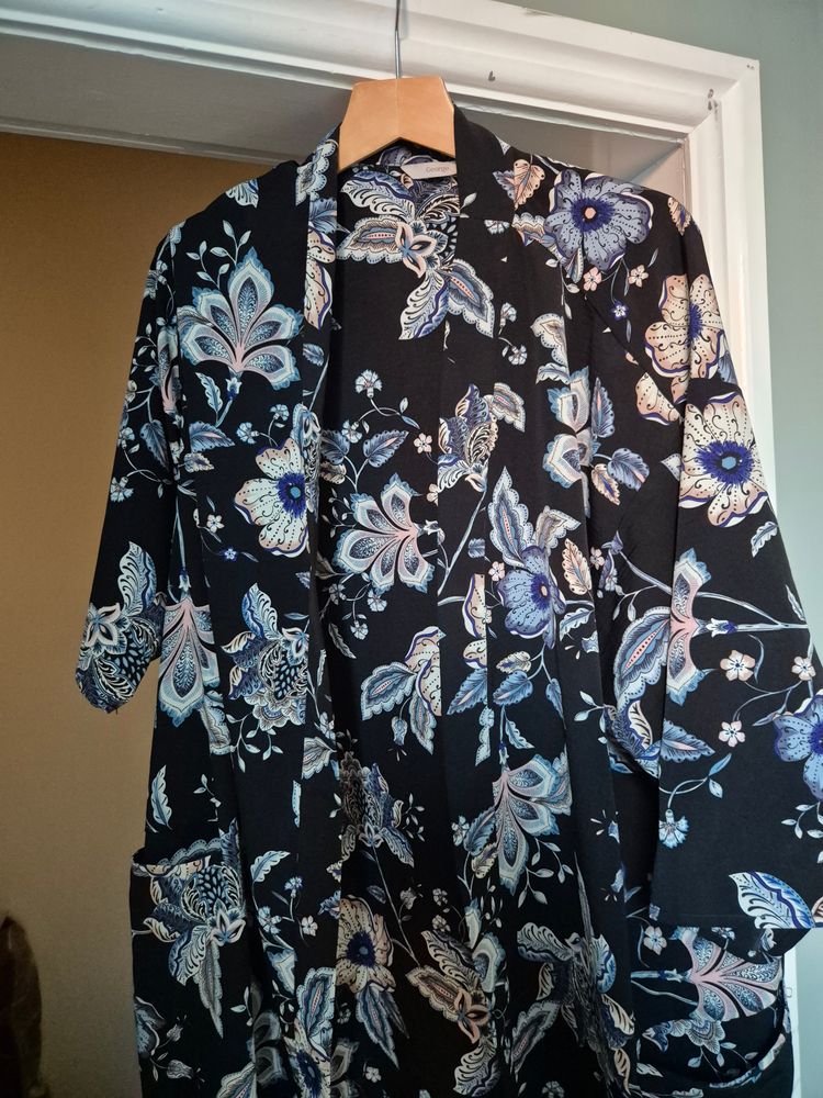 George George Floral Patterned kimono  product image