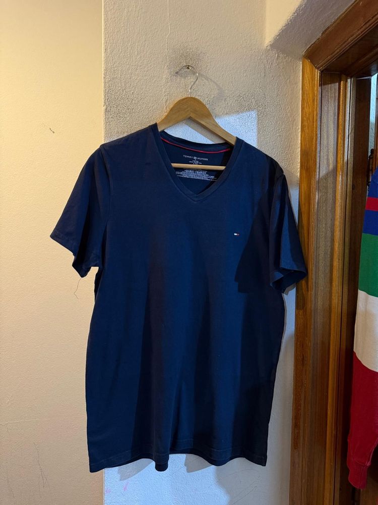 Immagine di Tommy Hilfiger T-Shirts ( box 9 magliette)  7