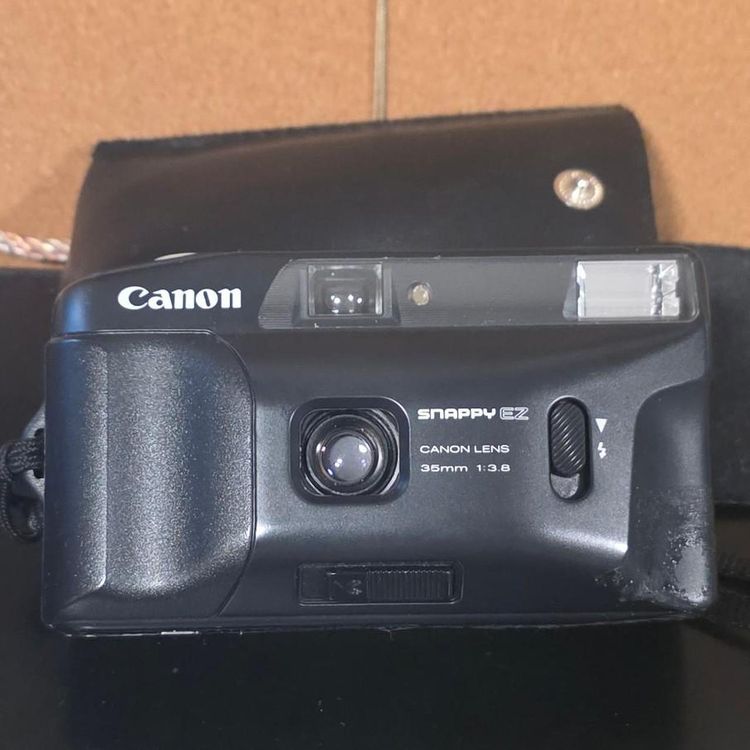 £25, Canon Snappy Ez 35Mm Camera image 5