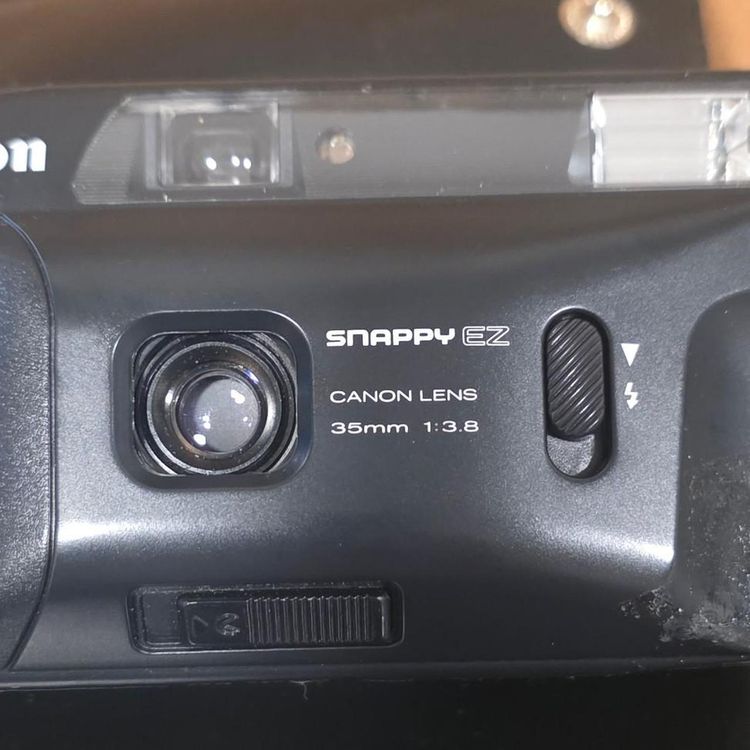 £25, Canon Snappy Ez 35Mm Camera image 3