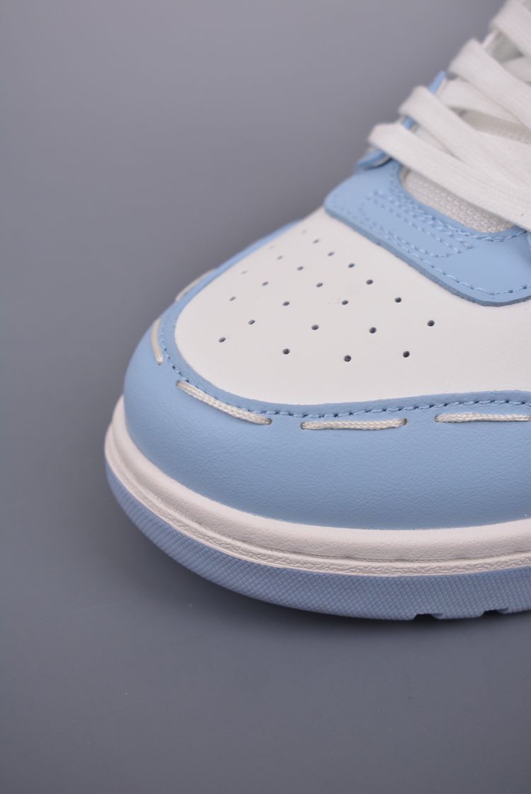 Off-White Low-Top Sneakers image 5