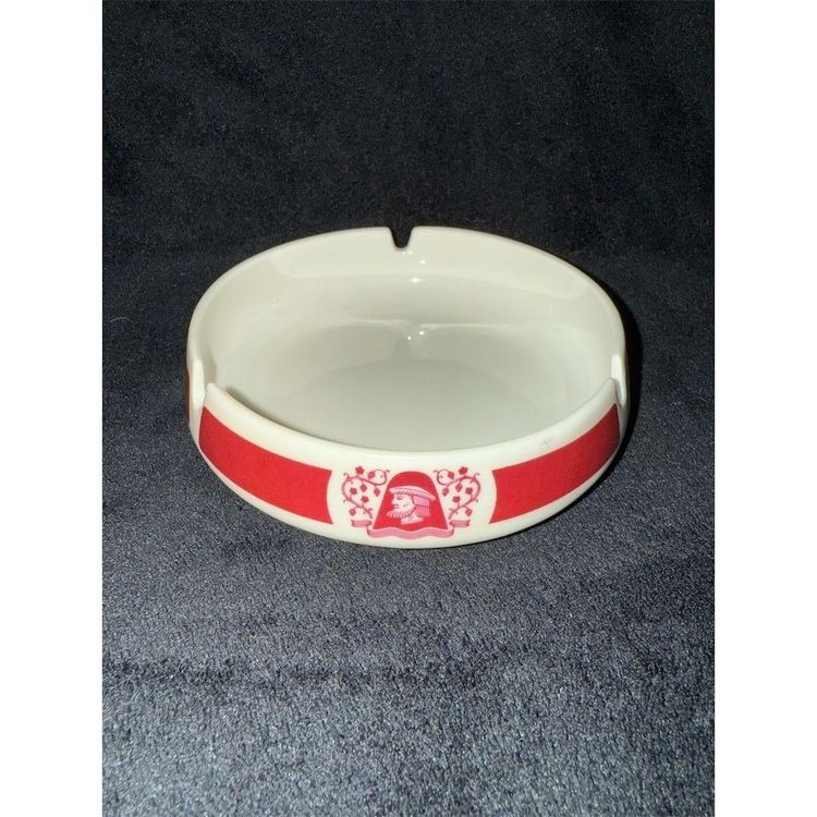 Scharlachberg Ashtray 2