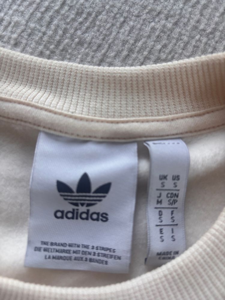 Adidas Sweatshirt 2