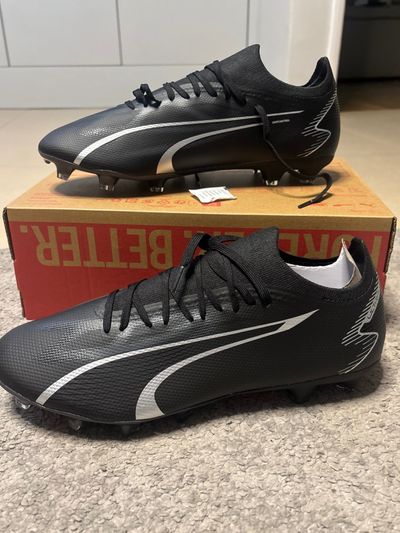 Puma Black Football Boots
