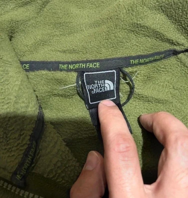Immagine di The North Face Green And Black Fleece Jacket 3