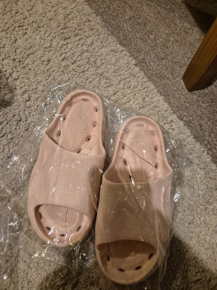 🩴 Nude Pink Massage Slides