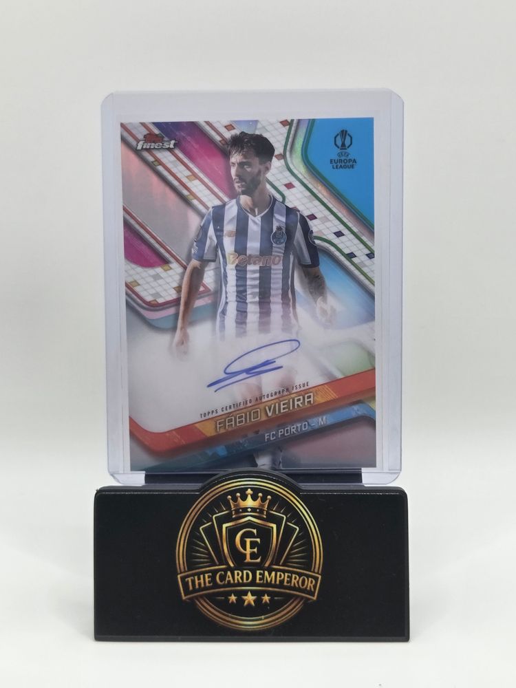 Fabio Vieira (Porto) Autographed Card Topps Finest 2024-2025 image 1