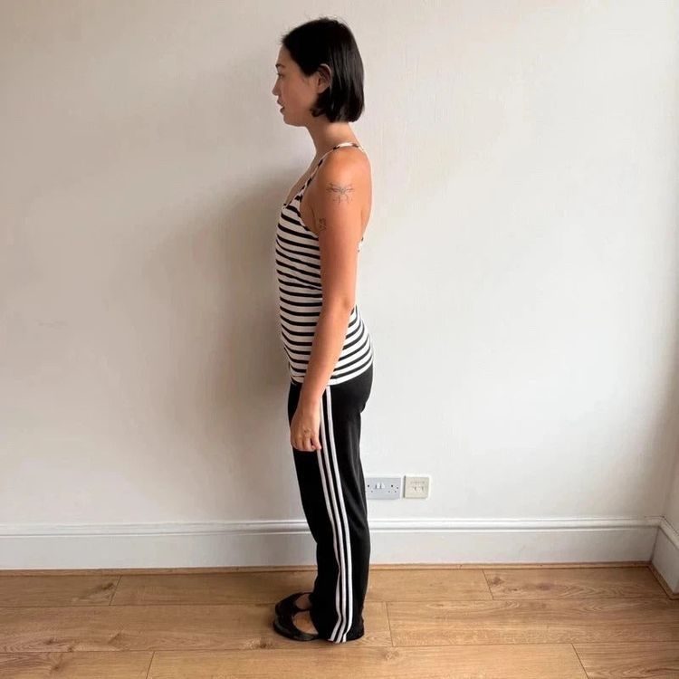 Reebok black + white striped gym top - Size S imagen 5