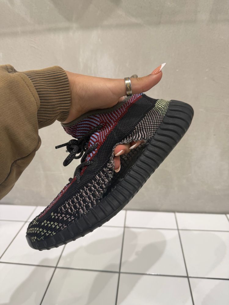 YEEZY 350 SIDE SPLIT SERVICE  WITH RETURN SHIPPING  PRICE - £35 obraz 2