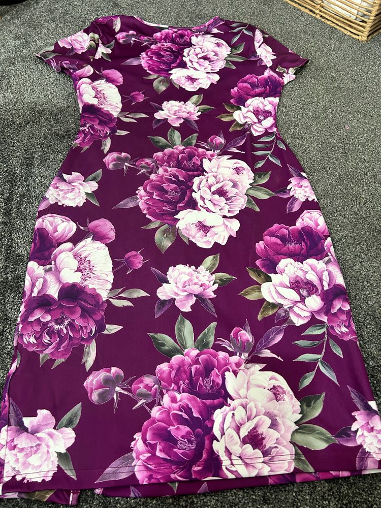 Purple Floral V-Neck Dress With Slit 6