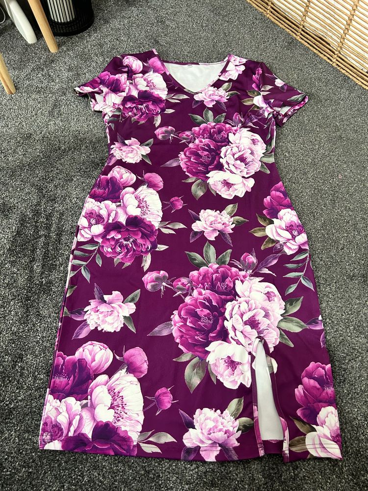 Other Purple Floral V-Neck Dress With Slit product image