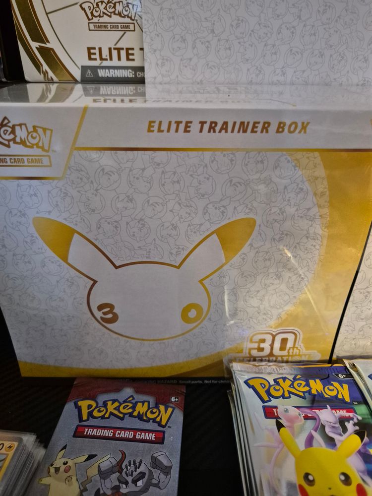 Pokémon 30th Elite Trainer Box image 1