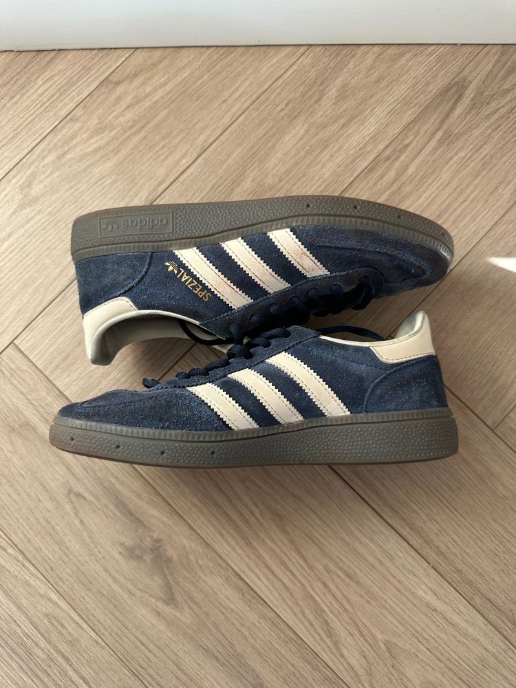Adidas Handball Spezial image 3