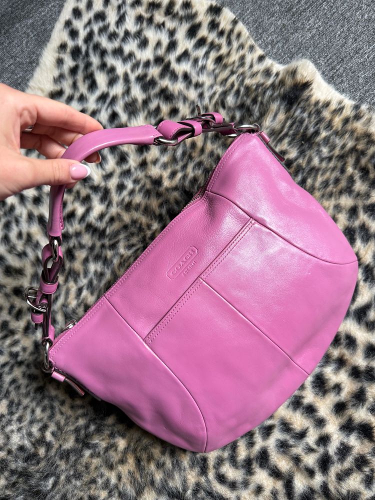 Pink Leather Coach Handbag Giveaway !! imagen 1