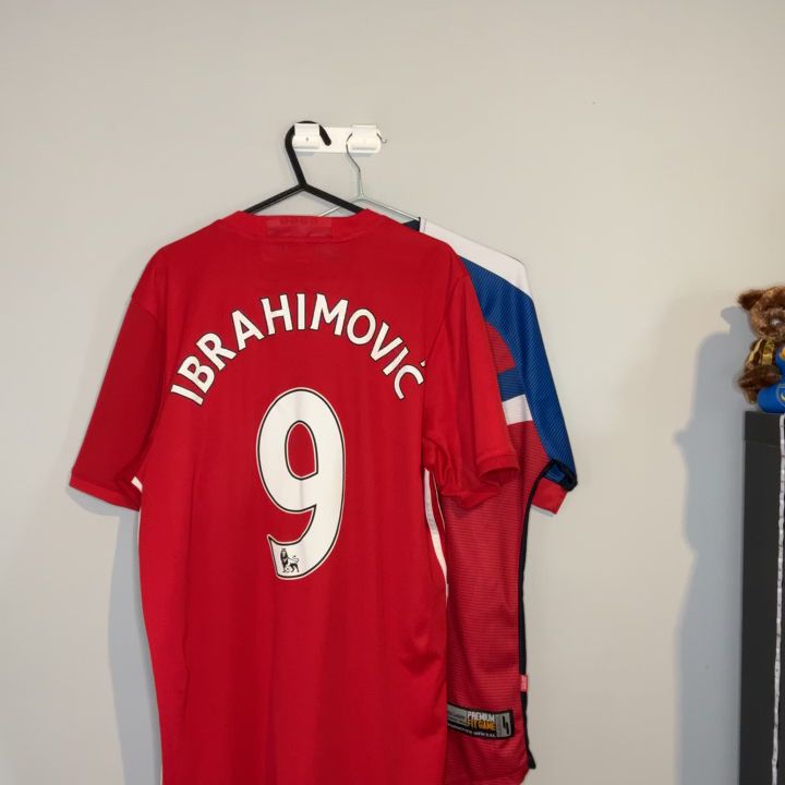 Soccer Jersey - L