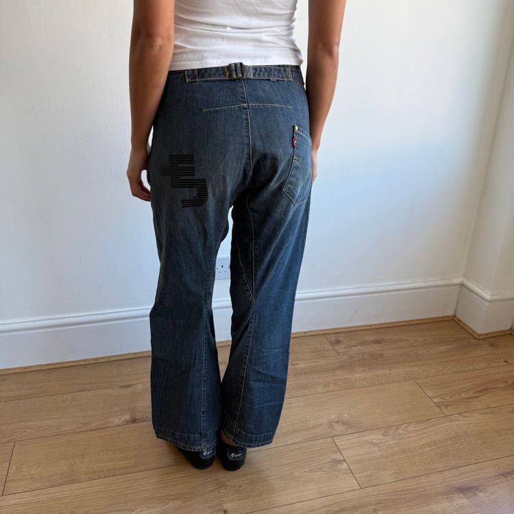 Levi’s Engineered cinch back jeans - Size 28x32 image 9