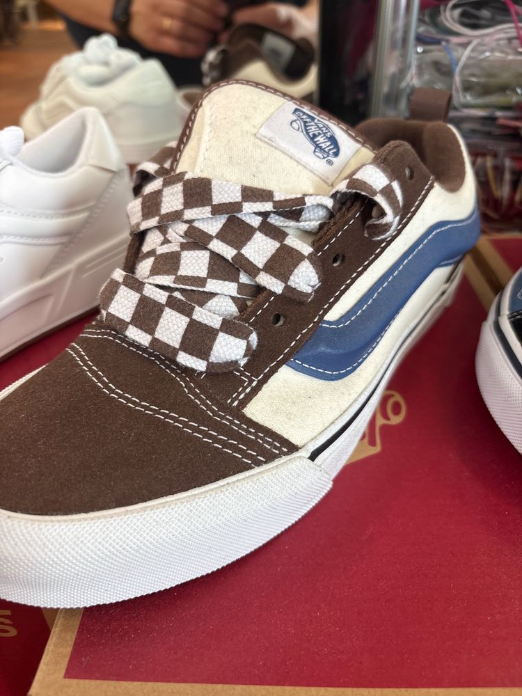 Vans Low-Top Sneakers