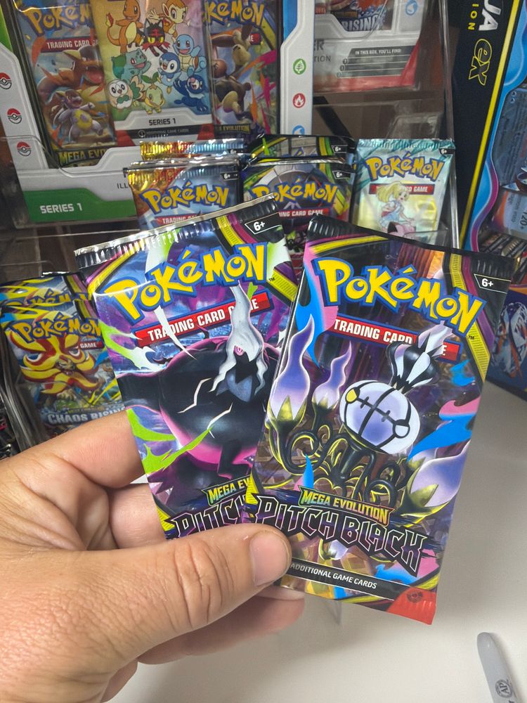 2x Pitch Black Booster Packs