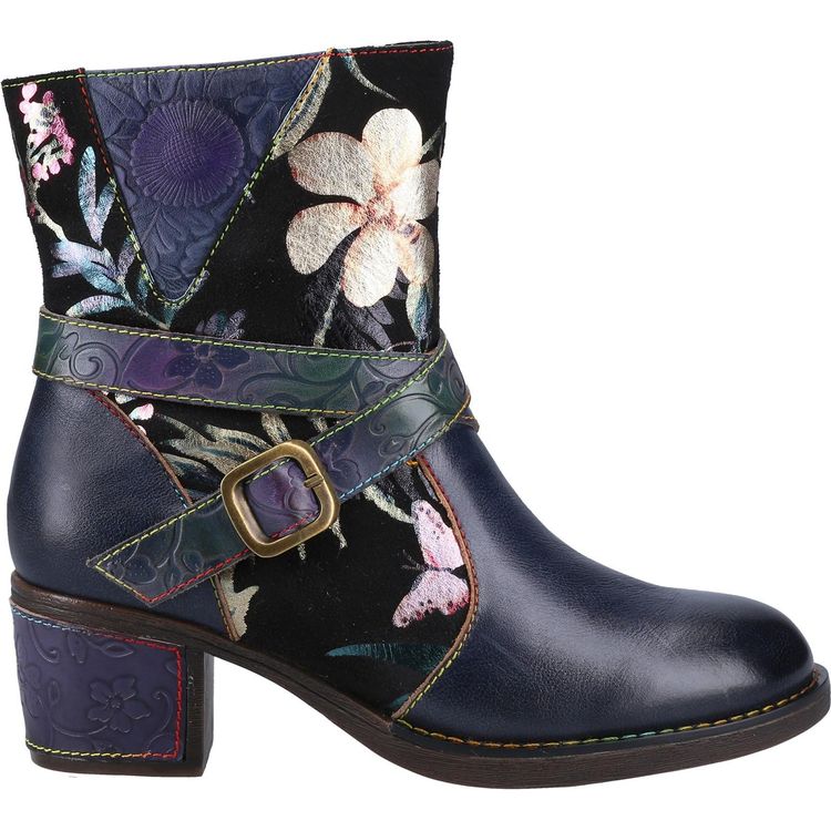 Riva Aisha Boots 6