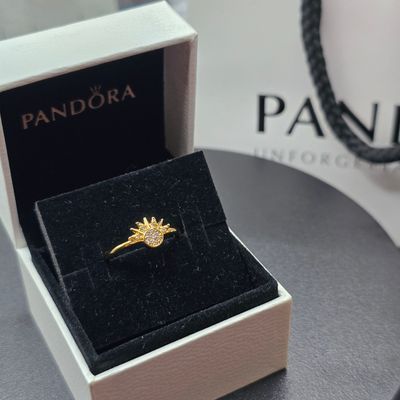 Brand New Pandora Celestial Sparkling Sun Ring, Size 50
