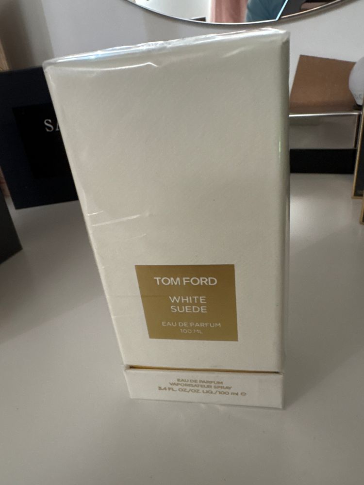 Tom ford White Suade 
