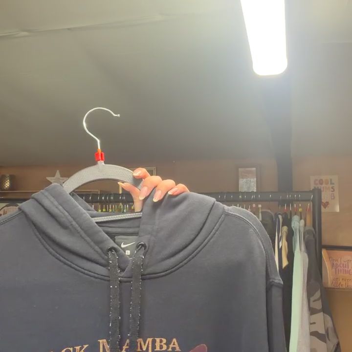 Nike Nike Hoodie - L - Pre-Loved product image