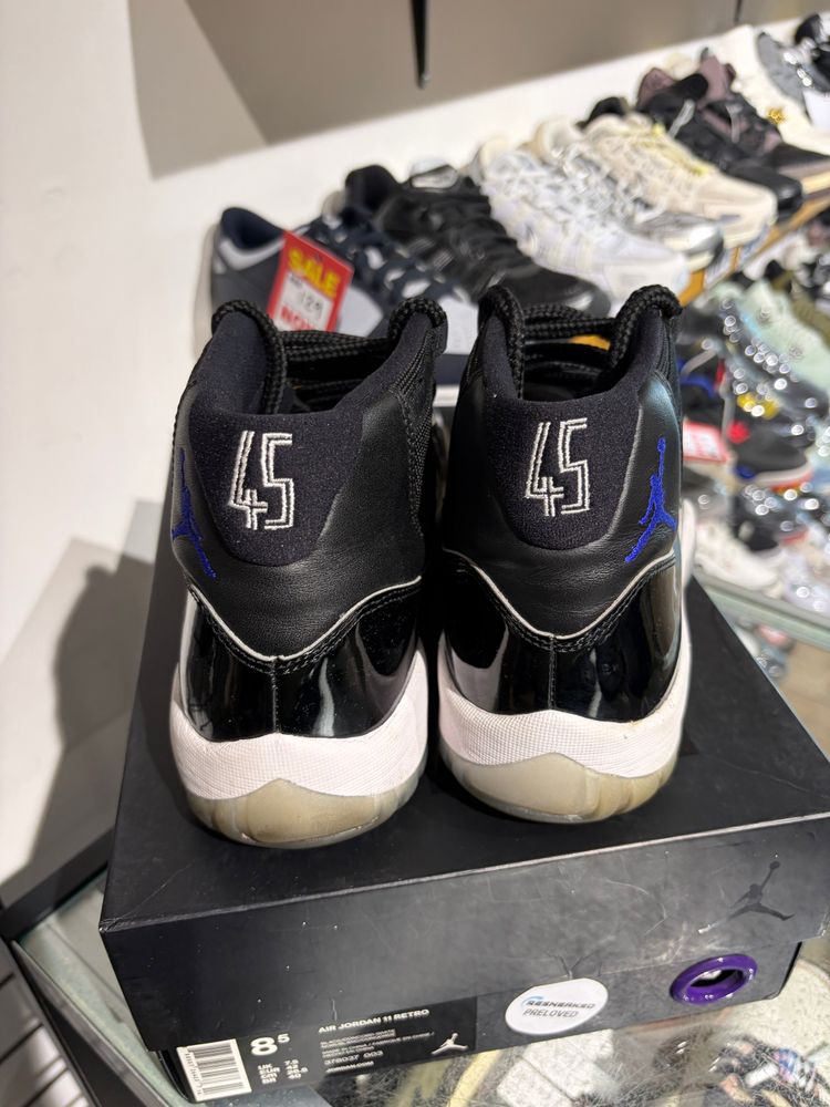 Jordan 11 Space Jam UK 7.5 #160 image 5