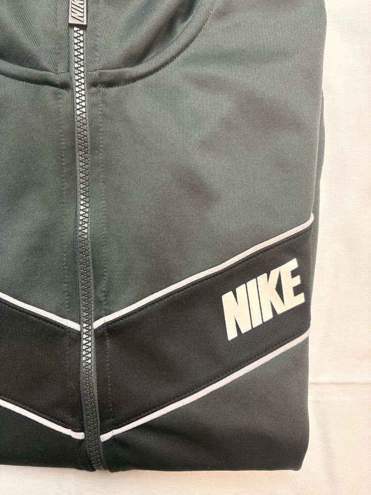 Nike Black And Grey Zip-Up Jacket 2