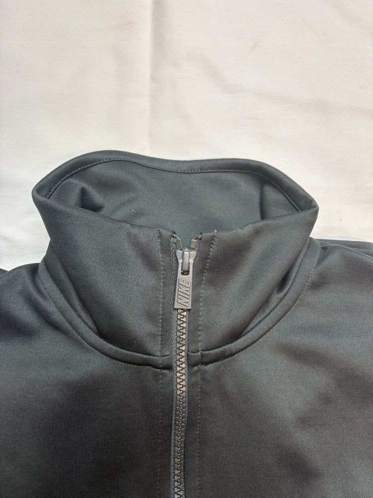 Nike Black And Grey Zip-Up Jacket 3