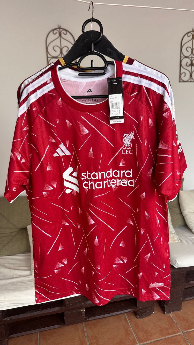 Adidas Liverpool Fc Football Shirt image 1