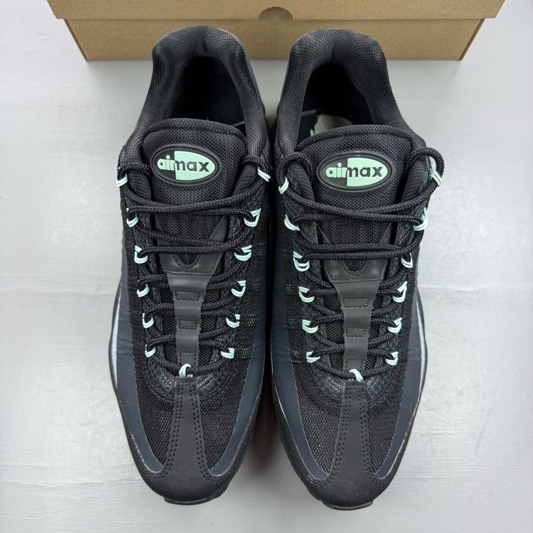 Size 8.5 - Nike Air Max 95 Ultra Black Mint Foam Anthracite Trainers IB7681-004 obraz 2
