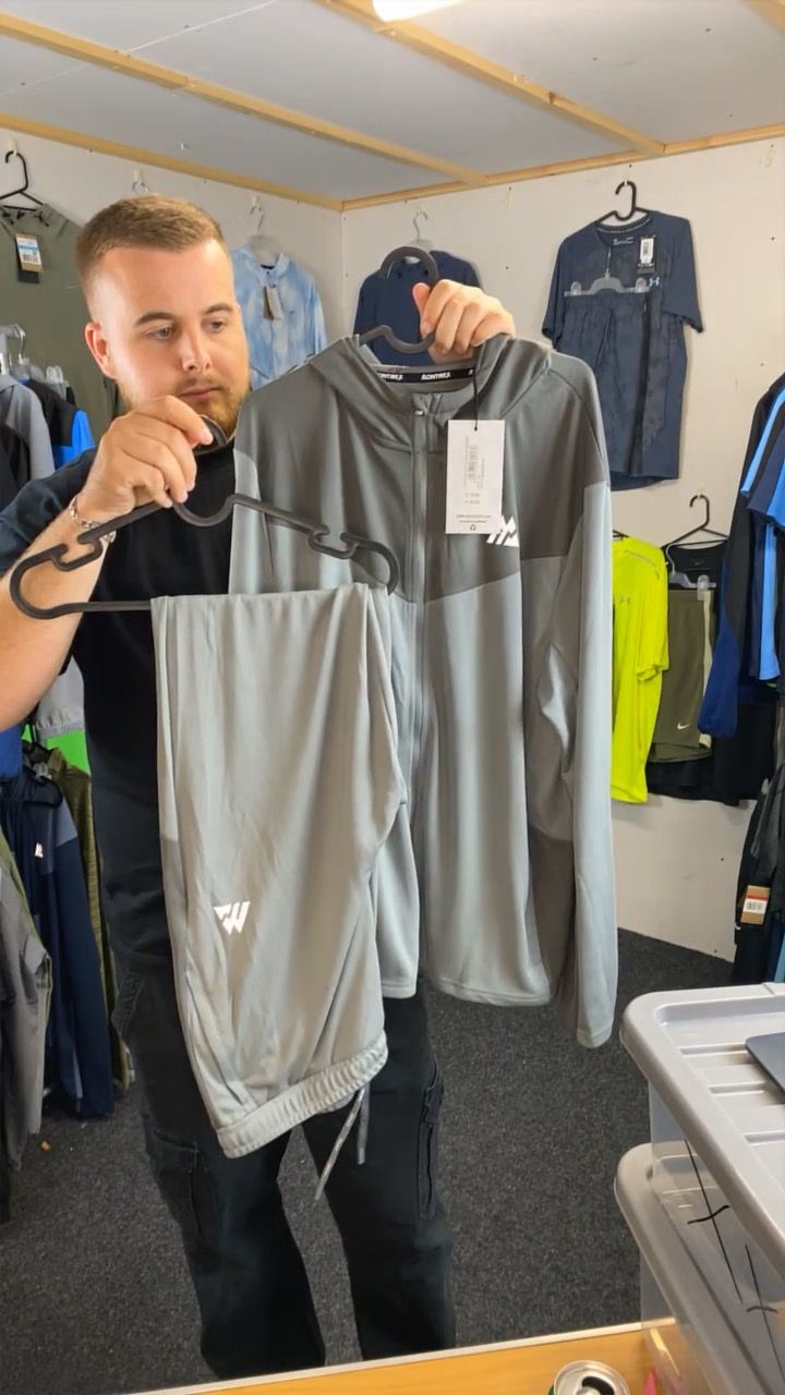 Other MONTIREX TRACKSUIT SIZE XL product image
