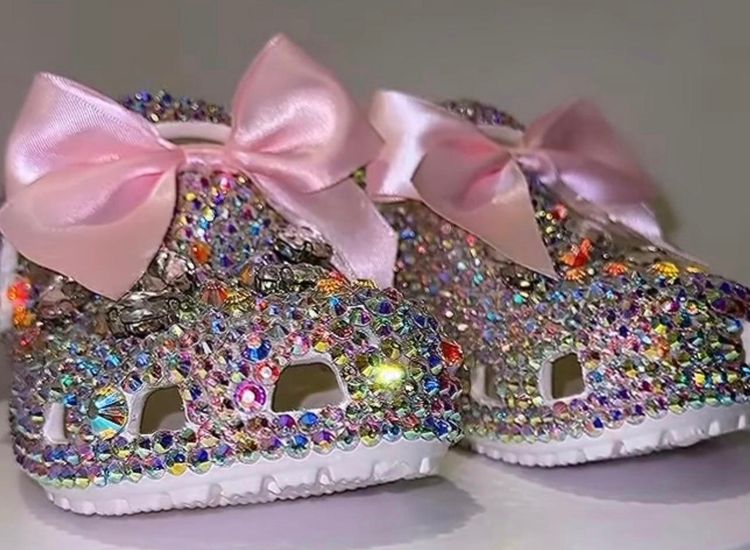 Other Children'S Glittery Shoes With Pink Bows product image