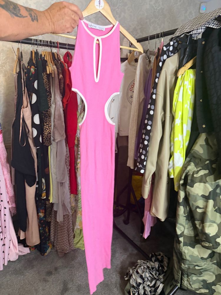 Pink Cut-Out Sleeveless Dress