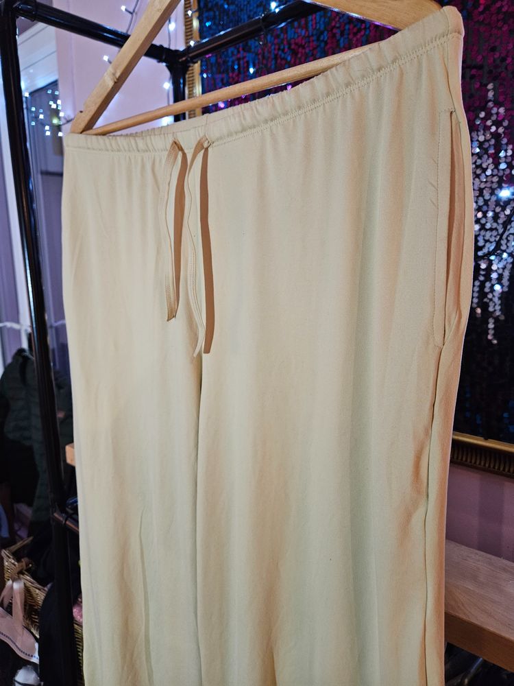Cream Casual Pants With Drawstring Waist