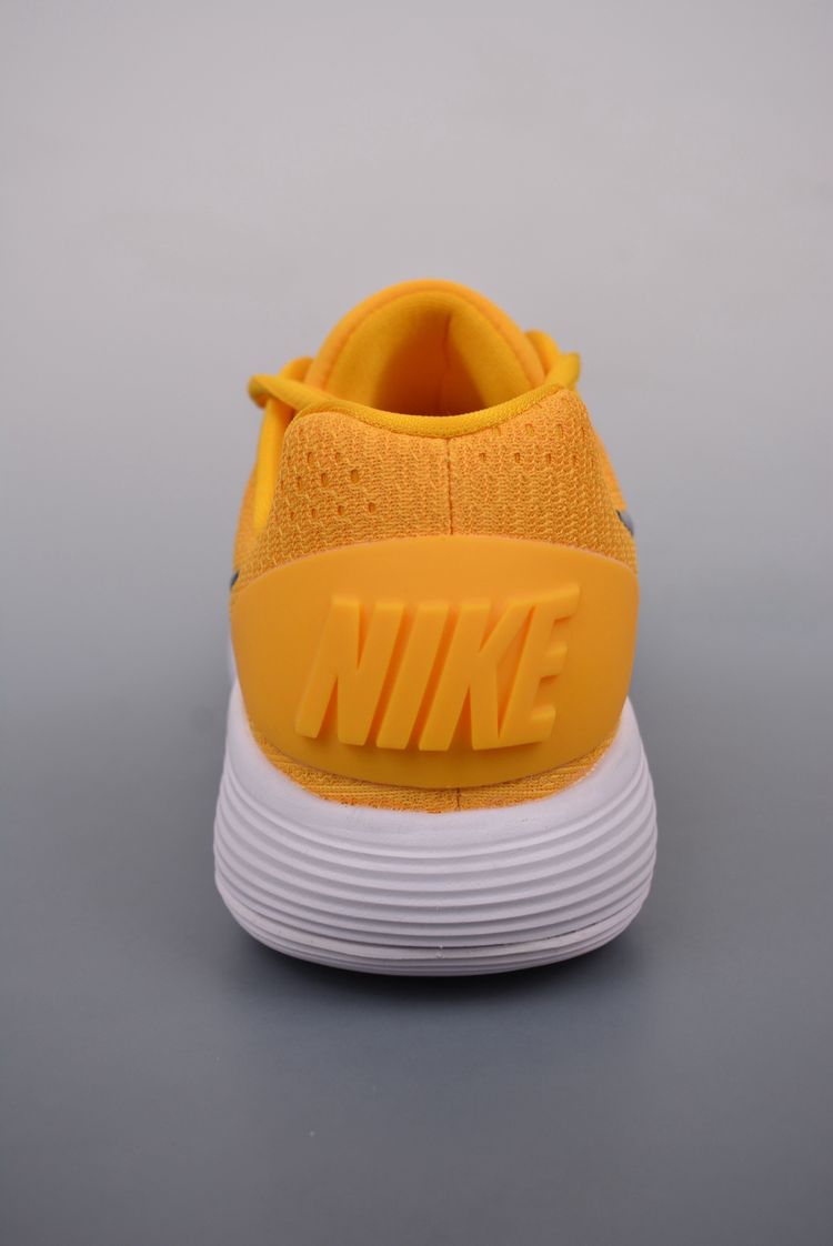 Sneakers image 6