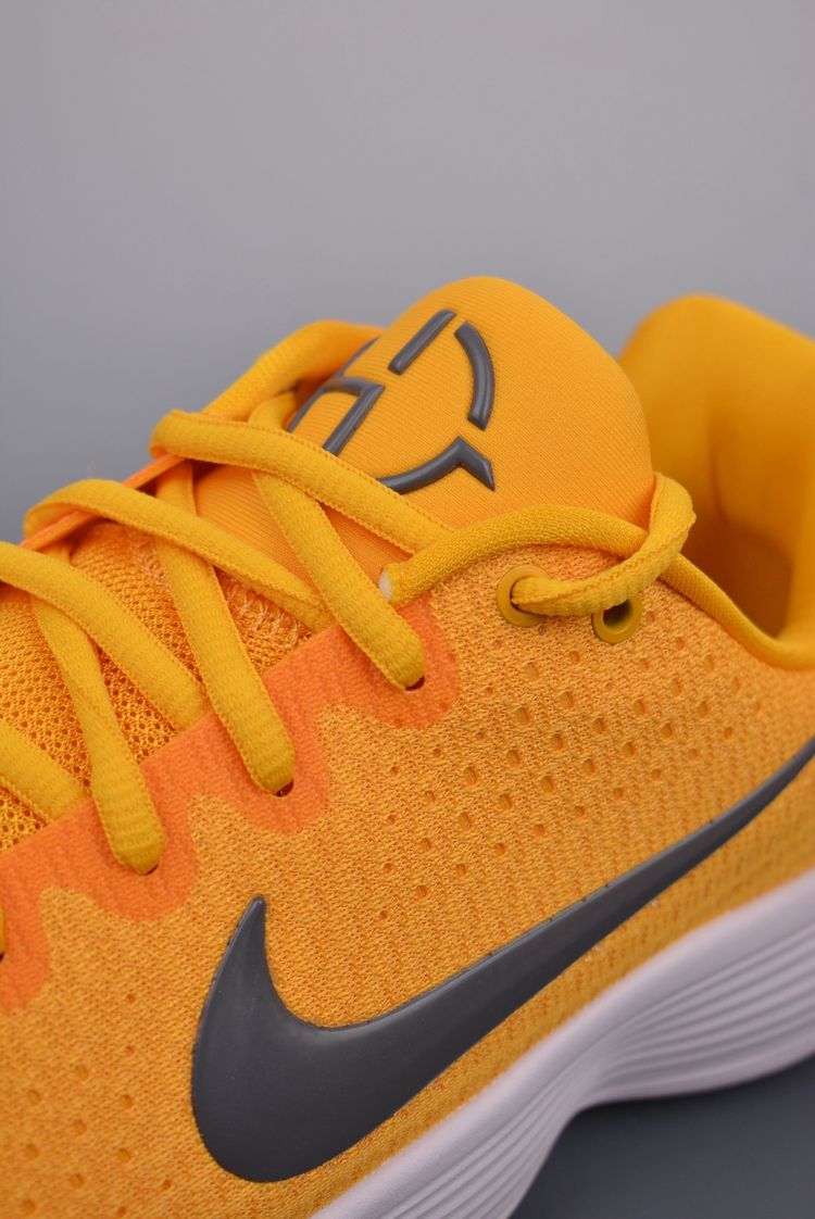 Sneakers image 4