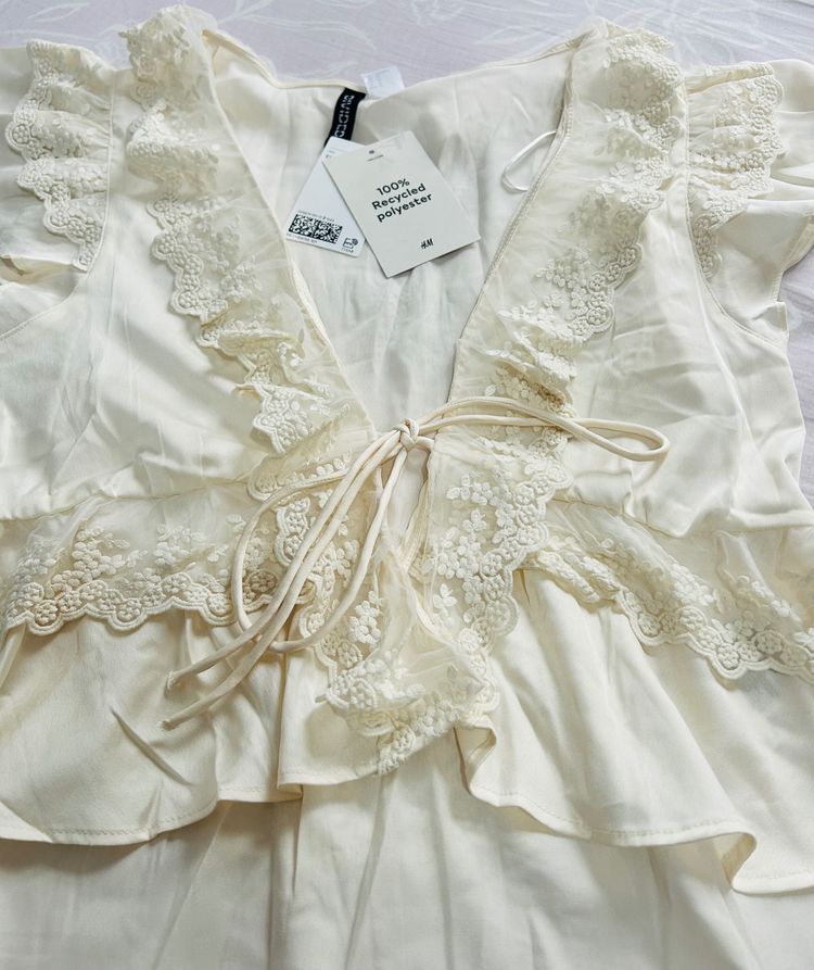 H&M Women'S Cream Lace Blouse 2