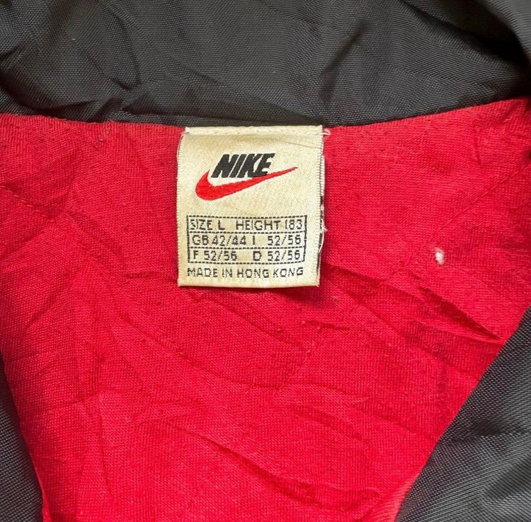 Nike Black Jacket With Cream Stripes 2