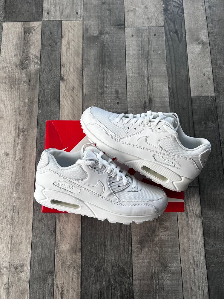 Nike Air Max 90 Essential Trainers (2017) ‘Triple White’ - Size UK 9 