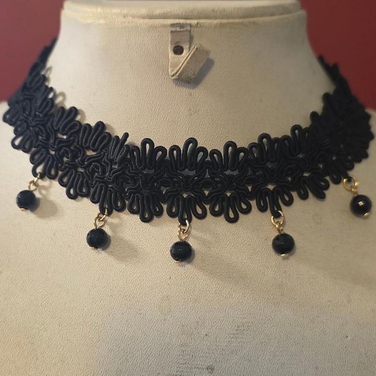 Black Lace Choker Necklace With Dangling Beads image 1
