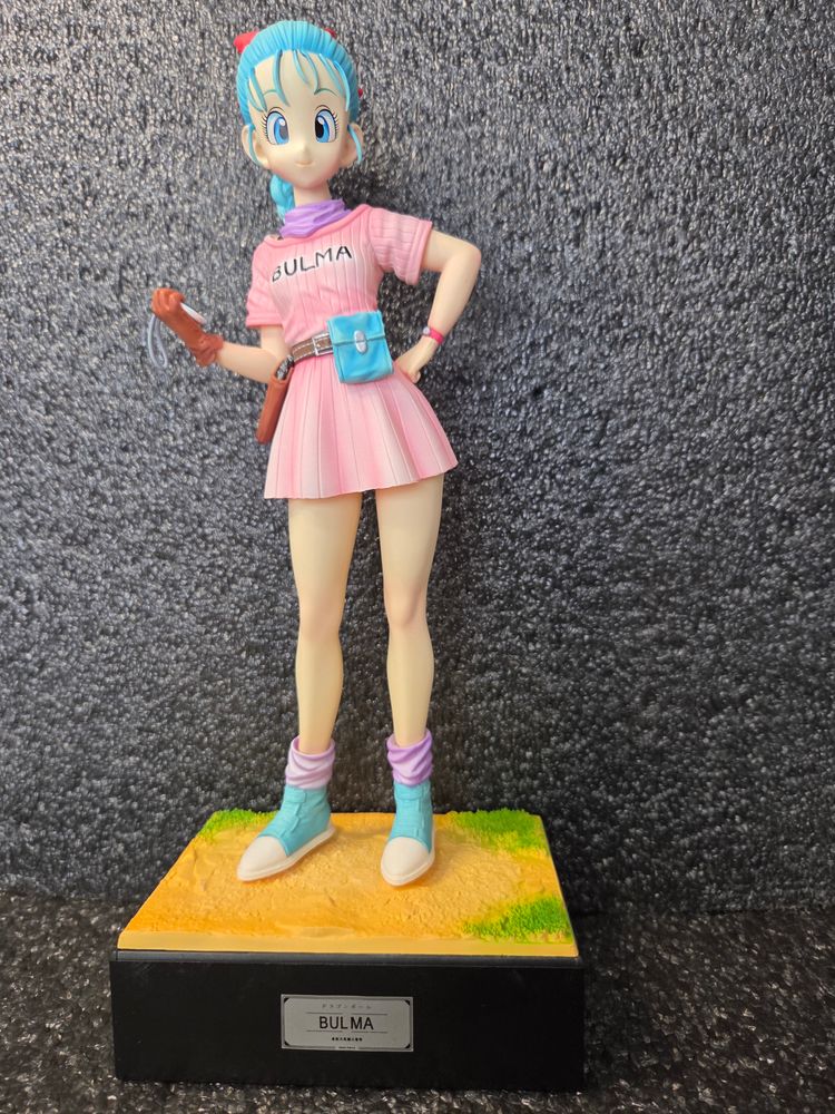 Bulma Figure